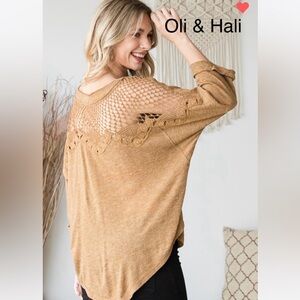 B190🤎💛NEW! Oli & Hali stunning caramel 3/4 sleeve top w/cutout back detail🤎💛